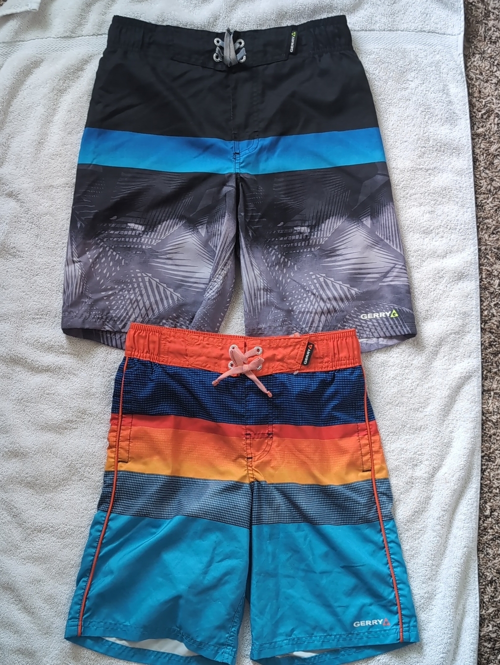 Gerry Weber Black Swim Trunks with Lime Accent